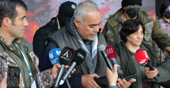 Qendîl’de Newroz coşkusu: Bijî Serok Apo