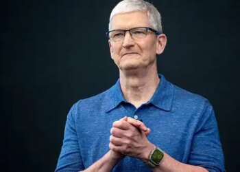 Apple CEO’su Tim Cook’tan dikkat çeken tavsiye: ‘Akıllı telefonlara ara verip dışarı çıkın’