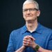 Apple CEO’su Tim Cook’tan dikkat çeken tavsiye: ‘Akıllı telefonlara ara verip dışarı çıkın’