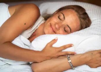 Uyku eksikliği sağlığınızı sessizce tüketiyor: Uyku ve yaşam süresi arasındaki bağ