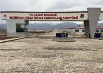 Meme kanseri riski olan tutsağın tedavisi engelleniyor