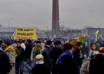 İstanbul Newrozlarının tanığı: Baş eğmeyen bir kitle vardı, büyük bir direniş gösterildi