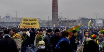 İstanbul Newrozlarının tanığı: Baş eğmeyen bir kitle vardı, büyük bir direniş gösterildi