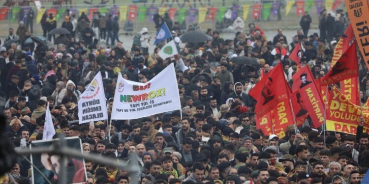 Emek, Barış ve Demokrasi Güçleri: Newroz’un direnişini de umudunu da büyüteceğiz