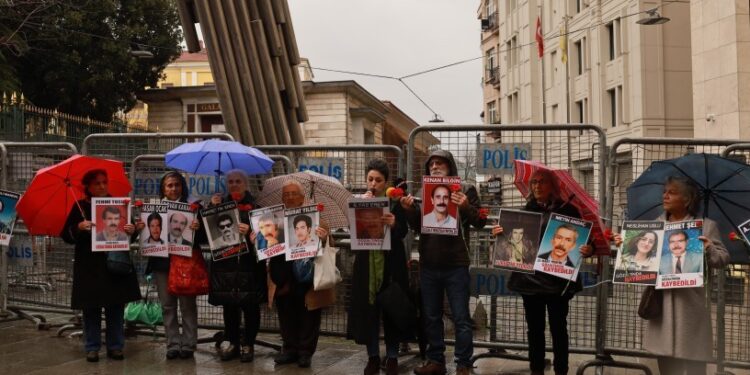 Cumartesi Anneleri İlyas Eren’in akıbetini sordu