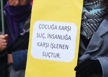Kreşteki çocuklara şiddet: Faillere hapis cezası