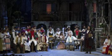 Antalya Devlet Opera ve Balesi ‘Aşk İksiri’ operasını sahneledi