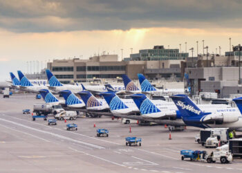 ABD'de Hükümet Krizi! Havalimanları Kapanabilir