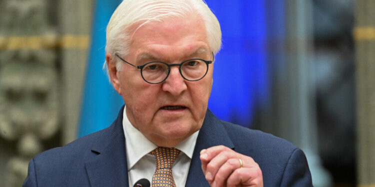 Almanya Cumhurbaşkanı: ABD-İsrail’in İran’a yönelik savaşı uluslararası hukuku ihlal ediyor