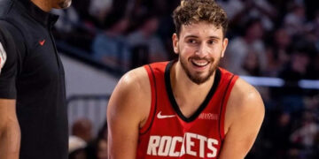 Alperen Şengün Aynı Maçta Hem Houston Rockets Hem NBA Tarihine Geçti