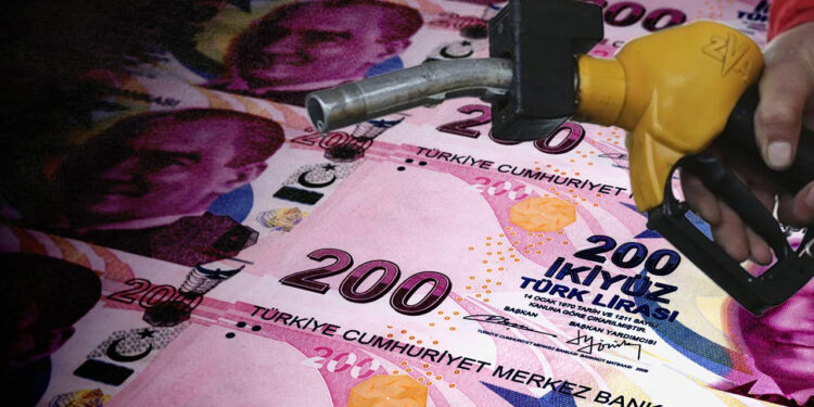 Araç Sahiplerine Kötü Haber: İndirim Rüzgarı Kısa Sürdü! Akaryakıtta Tarihi Zam