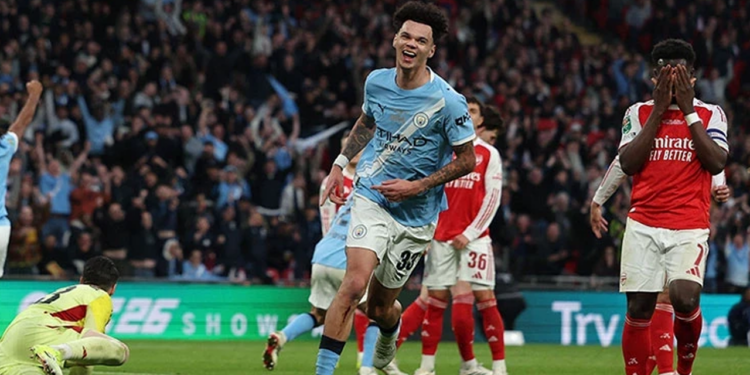 Arsenal Yine Finalde Takıldı... Kupa City'nin