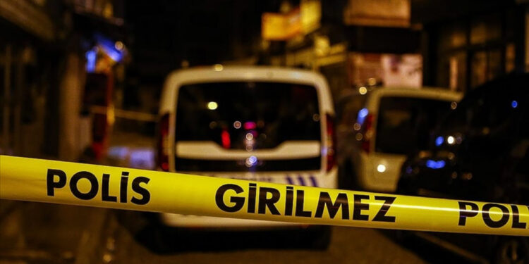 Bahçelievler'de Maskeli Saldırgan Paniği