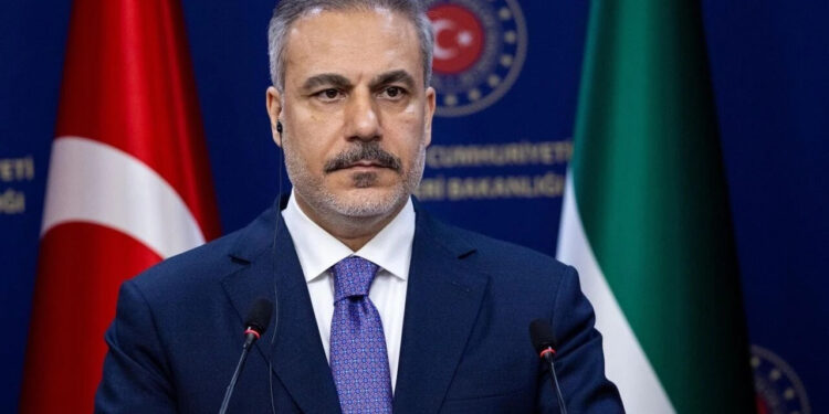 Bakan Fidan'dan 'Savaş Yayılıyor' Mesajı: 'Türkiye Her Türlü Provokasyona Karşı Direnecek'