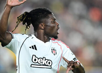 Beşiktaş'a El Bilal Toure’den Kötü Haber, Derbiyi Kaçıracak