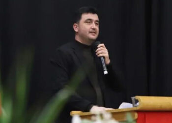 CHP Menderes İlçe Başkanı Mehmet Emin Işık'a Bıçaklı Saldırı