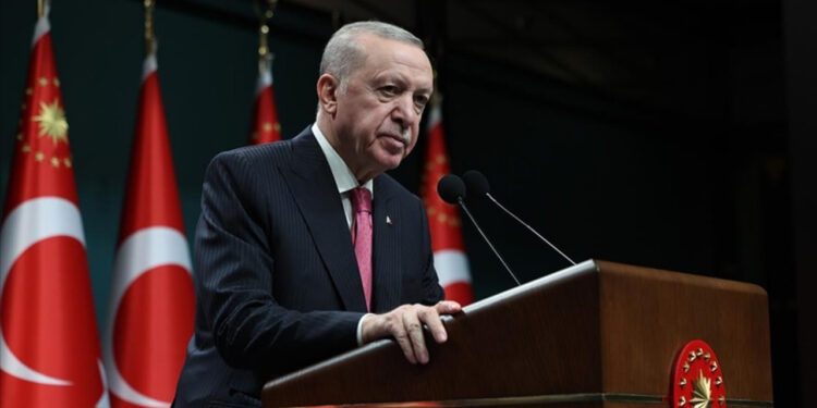 Cumhurbaşkanı Erdoğan’dan İran’a 'Füze' Uyarı: 'Yanlışta Israr Etmeyin'