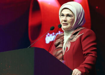 Emine Erdoğan'dan '8 Mart' Mesajı