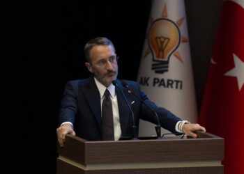 Fahrettin Altun, Vatikan büyükelçiliğine atandı