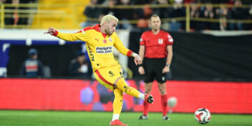 Galatasaray Tur Biletini Alanya’da Kesti