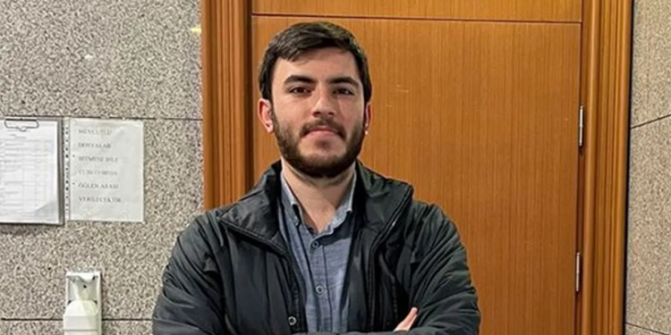 Gazeteci İsmail Arı Tutuklandı