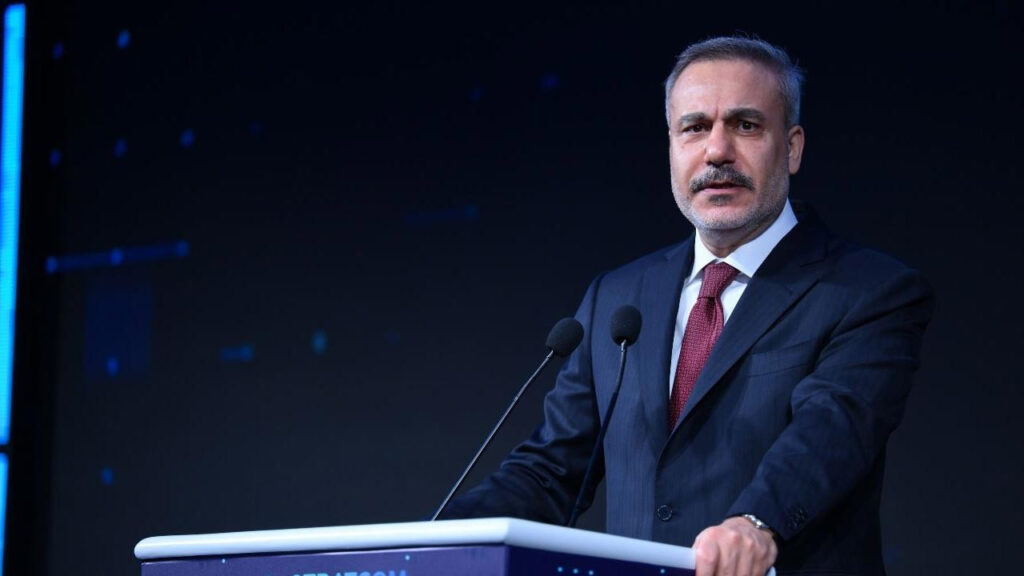 Hakan Fidan Pakistan'da: ABD-İsrail-İran Savaşında Barış İçin Dörtlü Zirve