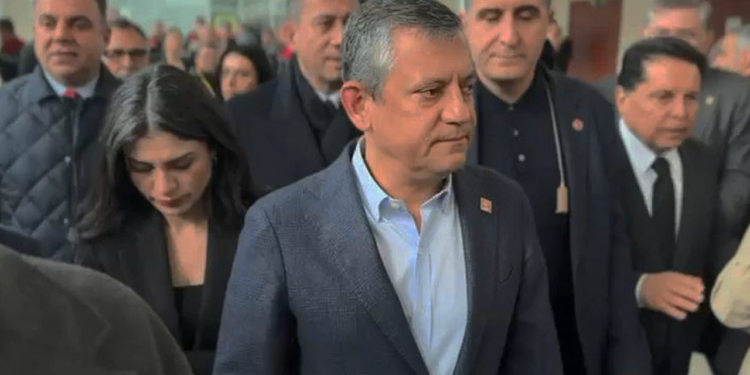 İBB Davasında Tansiyon Yükselmişti: Özgür Özel'e Jet Soruşturma