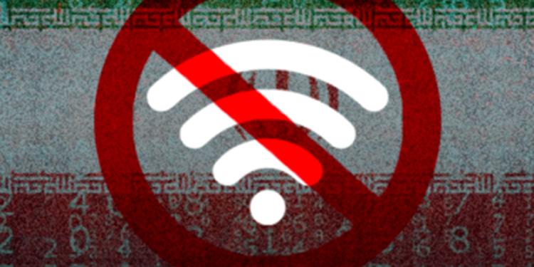 İran’da İnternet Neredeyse Tamamen Çöktü