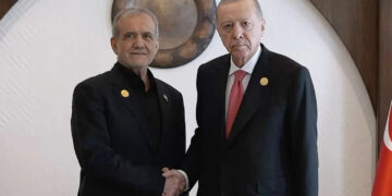 İran'ın Talebiyle... Cumhurbaşkanı Erdoğan, Pezeşkiyan'la Görüştü