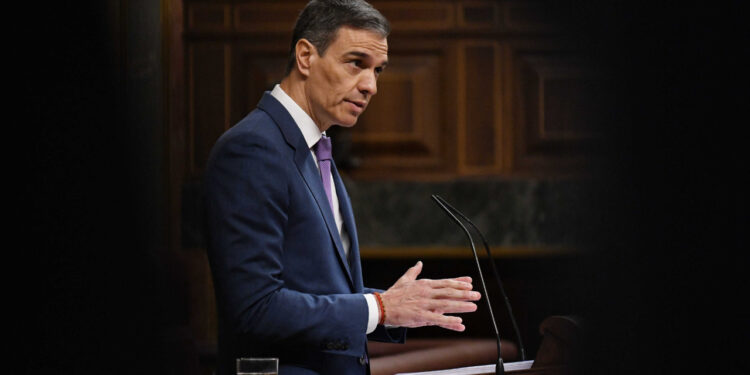 İspanya Başbakanı Sanchez'den Mücadele Sözü: 'Yasa dışı, Absürt ve Acımasız Bir Savaş'