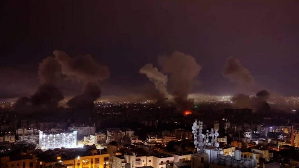 İsrail'den Lübnan'a Ağır Saldırı! 50 Bina Yıkıldı