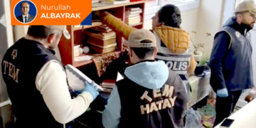 Kanunu yazan hoca “Yanlış!” diyorsa…