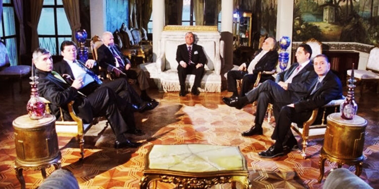 Kurtlar Vadisi'nde Konsey Toplantıları Yapılıyordu: 'Baron'un Yalısı Satışa Çıktı