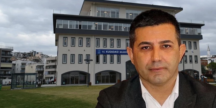 Kuşadası Belediye Başkanı Görevden Uzaklaştırıldı