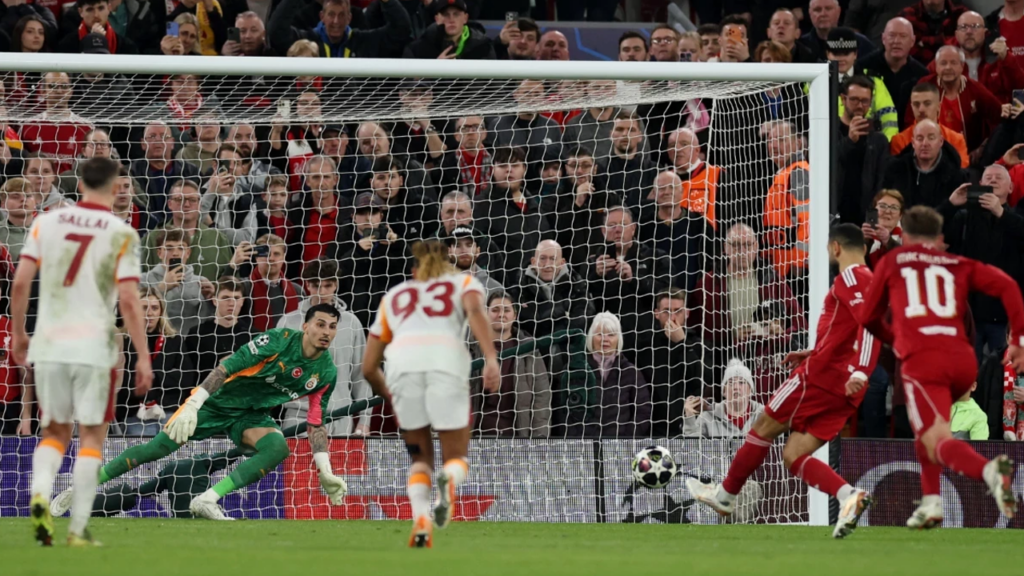 Liverpool Maçında Yıldızlaşmıştı: Premier Lig Devleri Uğurcan'ın Peşine Düştü