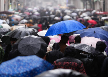 Meteoroloji Uyardı: Yağışlı Hava Yurdu Terk Etmiyor, Sıcaklıklar Düşecek