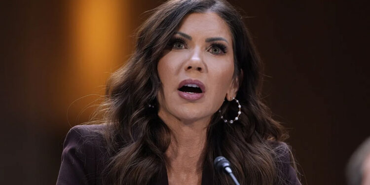 Minnesota Eylemleri Koltuğundan Etti! Trump, Kristi Noem'i Görevden Aldı