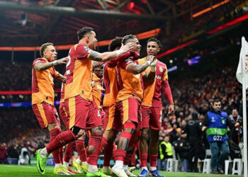 Okan Buruk, Galatasaray'ın Şampiyonlar Ligi Son 16 Turu'nda Liverpool'a Konuk Olacağı Maçın 11'ini Belirledi