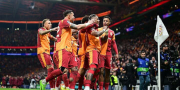 Okan Buruk, Galatasaray'ın Şampiyonlar Ligi Son 16 Turu'nda Liverpool'a Konuk Olacağı Maçın 11'ini Belirledi