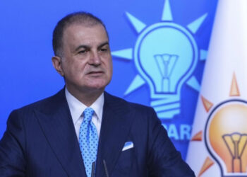 Ömer Çelik'ten Özgür Özel'e Sert Tepki: Siyaset Tarihimizin En Çirkin Dilini Kullanıyor