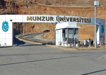 Protesto haklarını kullanan öğrencilere soruşturma