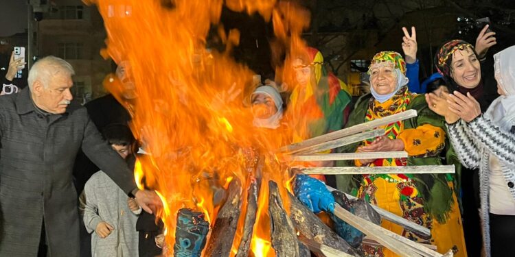 İstanbul, Adana ve Mersin’de Newroz coşkusu