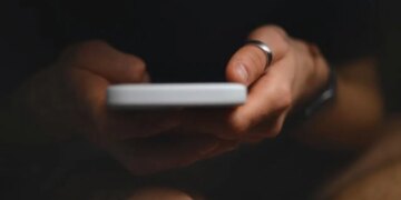 WhatsApp, sohbet sabitleme sayısını artırma imkanı sunacak