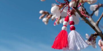 Marteniçka nedir? Marteniçka bilekliğinin hikayesi nedir? Marteniçka ne zaman takılır?