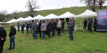 Serhivde Şenlikleri Farqîn’de dengbêj dinletileriyle başladı