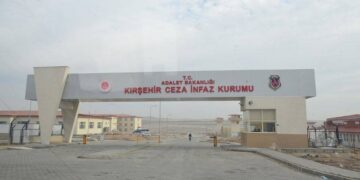 Kırşehir S Tipi Cezaevi’nde tutsakların tahliyeleri engelleniyor