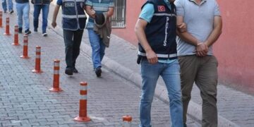 Bêdlîs’te ev baskınları: Gözaltına alınanların ifade işlemleri tamamlandı