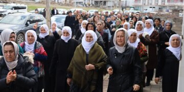 Raman Soro ve Şerzan Sasûn’un taziyelerine kitlesel ziyaret