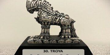 Troya Ödülleri’nde 30. yıl: Kültüre emek verenler onurlandırılacak