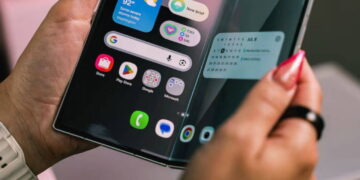 Samsung, daha geniş katlanabilir ekranlı telefonunu bu yıl tanıtabilir